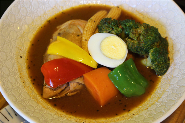 心 湯咖哩:心 湯咖哩 ❤ 道地的北海道湯咖哩~新選擇×♡享受~103.07.25