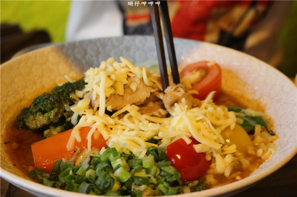 心 湯咖哩：心 湯咖哩 ❤ 道地的北海道湯咖哩~新選擇×♡享受~103.07.25