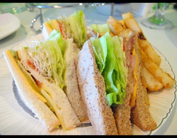 棻園Caf'e No.2：[台南]英倫風貴婦等級的三層下午茶 棻園Caf'e No.2