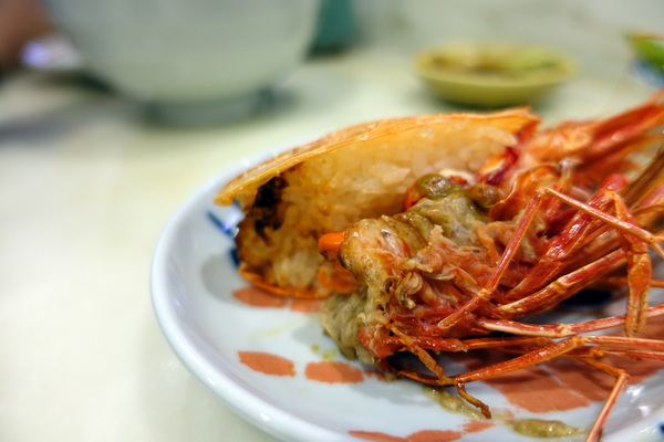 二男手攥小家日式料理:(胖樺食記)中永和高CP值「二男ほんかく小家料理」,推薦中永和必吃日式料理/丼飯/炙燒/中和環球購物中心