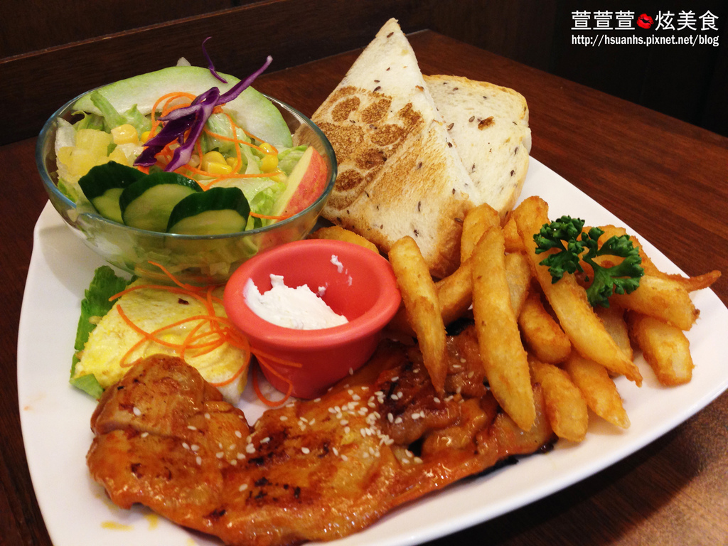 熊巴吐司 (16).JPG