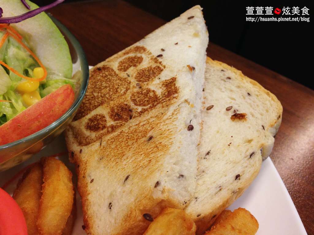 熊巴吐司 (17).JPG