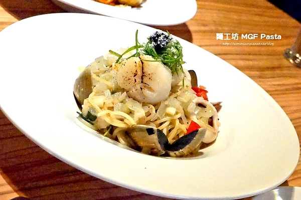 MGF JR.PASTA 小麵工坊義大利麵：【新店七張義大利麵  推薦】cp值超高之爆肚義式美食饗宴 ✿✿ 麵工坊 MGF Pasta（七張店）✿✿（附菜單）