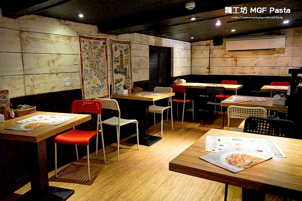 MGF JR.PASTA 小麵工坊義大利麵：【新店七張義大利麵  推薦】cp值超高之爆肚義式美食饗宴 ✿✿ 麵工坊 MGF Pasta（七張店）✿✿（附菜單）