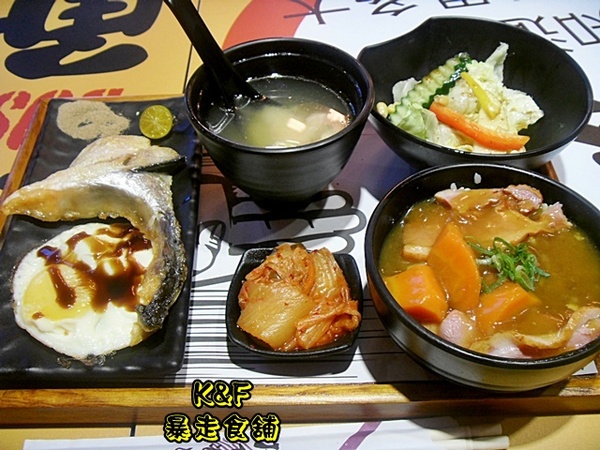 暴走食舖：[台北 中山] 比較想吃串燒~暴走食舖午間定食套餐