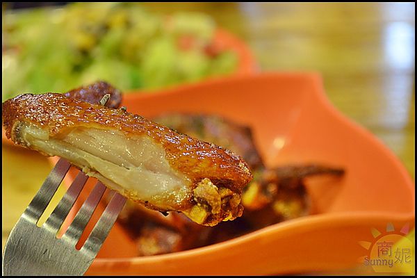 LAX Burger 美式漢堡店：LAX Burger 美式漢堡店。平價卻不馬虎的美式漢堡店