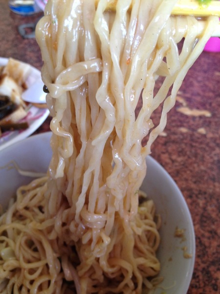 孔廟南投意麵:<小吃>孔廟南投意麵-Q彈麵條搭配香濃肉臊,不是絞肉~是肉塊唷!!