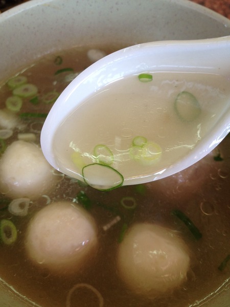 孔廟南投意麵:<小吃>孔廟南投意麵-Q彈麵條搭配香濃肉臊,不是絞肉~是肉塊唷!!