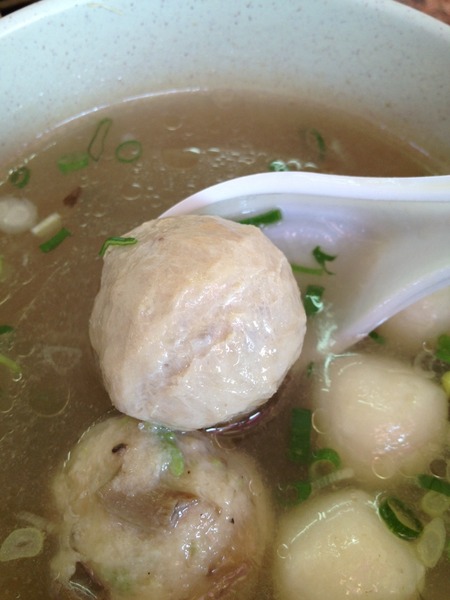 孔廟南投意麵:<小吃>孔廟南投意麵-Q彈麵條搭配香濃肉臊,不是絞肉~是肉塊唷!!