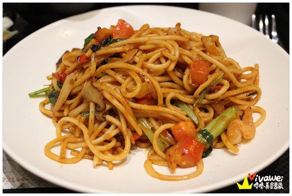 Roma軒：台北中山區｜大直大時代美食街內大阪風義大利麵『Roma軒』