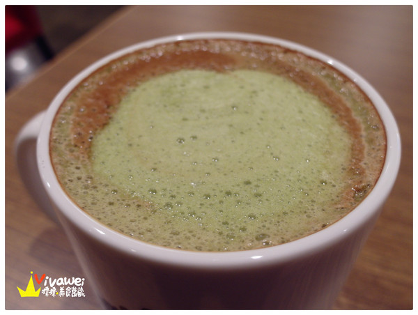 Triple L Cafe:台北士林區|七月份新開幕環境舒適輕食專賣店『Triple L Cafe』