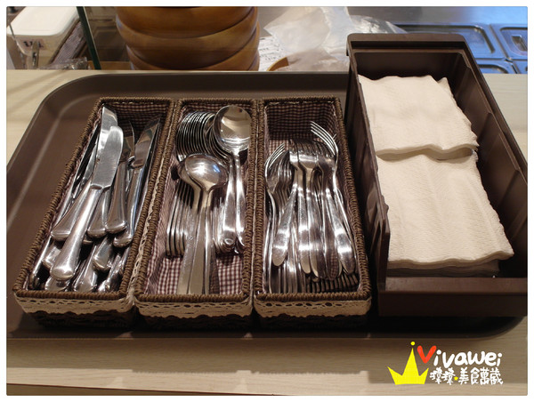 Triple L Cafe:台北士林區|七月份新開幕環境舒適輕食專賣店『Triple L Cafe』