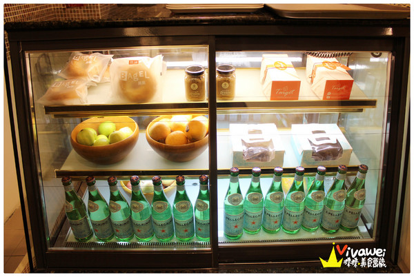 Triple L Cafe:台北士林區|七月份新開幕環境舒適輕食專賣店『Triple L Cafe』