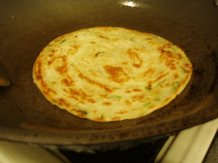 慕鈺華食品-冷凍系列：[黃金蔥抓餅]酥脆香又香