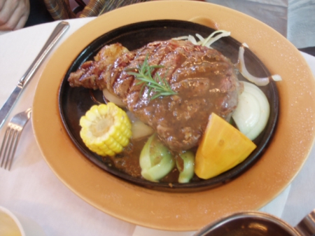 春天農場-春天香草廚房：菲力牛排五分熟