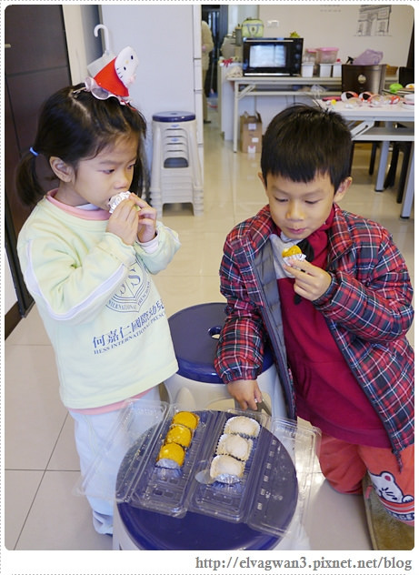 Yahoo奇摩-超級商城美食獵人團-甜點零嘴-周老爸時尚餅舖-地瓜球-芋泥球-聖巴黎焦糖滷味-幸福滷味五件組-18-610-1