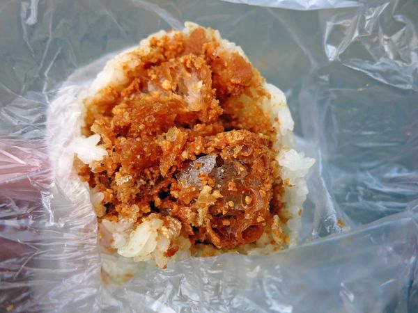 【桃園美食】大業路早餐飯糰-誰說飯糰一定要是鹹的?