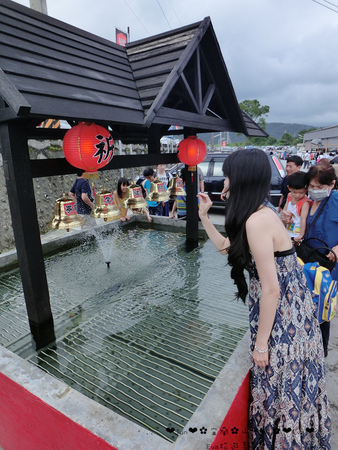 窯烤山寨村：【食遊記】oO。宜蘭　宜蘭市　窯烤山寨村　山寨村　妖怪村、南投妖怪村、許願池、麵包　美食、旅遊、住宿、民宿、一日遊行程　很有日本風味且可愛好吃又好玩的山寨村，大家來過了嘛？！。o○。