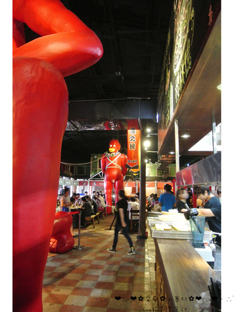 窯烤山寨村：【食遊記】oO。宜蘭　宜蘭市　窯烤山寨村　山寨村　妖怪村、南投妖怪村、許願池、麵包　美食、旅遊、住宿、民宿、一日遊行程　很有日本風味且可愛好吃又好玩的山寨村，大家來過了嘛？！。o○。