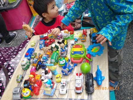 中聖里{跳蚤市場}：2011新春[跳蚤市場] 大募集