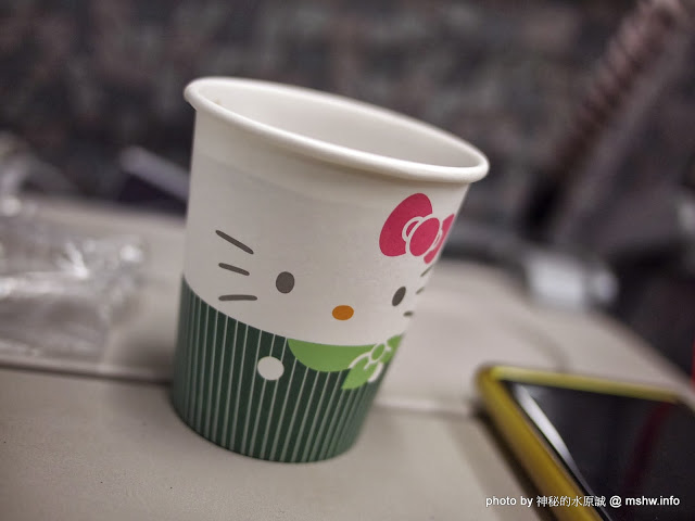  【景點】【心情】A好康必讀?長榮航空(Eva Air)無嘴貓彩繪機(Hello Kitty Jet)教戰守則?!