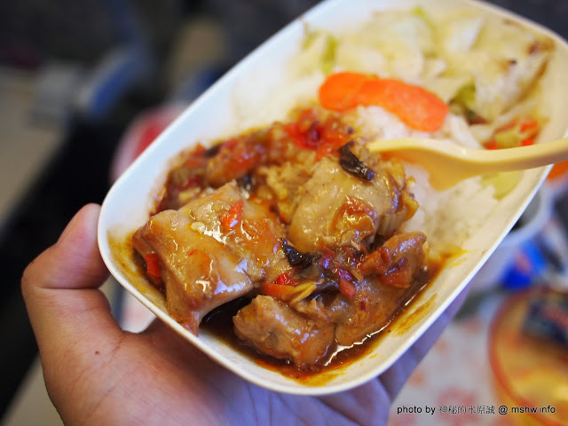  【景點】【心情】A好康必讀?長榮航空(Eva Air)無嘴貓彩繪機(Hello Kitty Jet)教戰守則?!