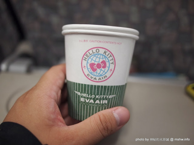  【景點】【心情】A好康必讀?長榮航空(Eva Air)無嘴貓彩繪機(Hello Kitty Jet)教戰守則?!