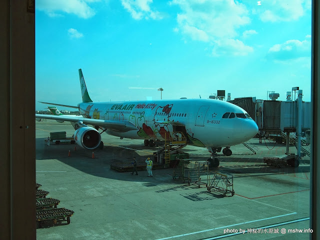  【景點】【心情】A好康必讀?長榮航空(Eva Air)無嘴貓彩繪機(Hello Kitty Jet)教戰守則?!