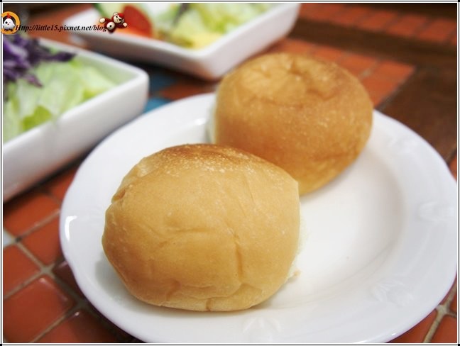 1405849034-2374488192