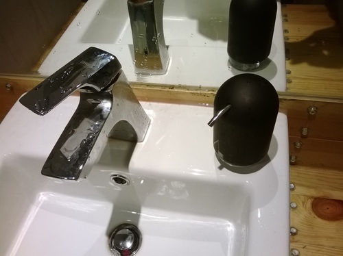 方屋(Found House):廢棄工廠翻新!熱食CP>輕食的餐廳~方屋