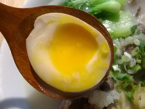 方屋(Found House):廢棄工廠翻新!熱食CP>輕食的餐廳~方屋