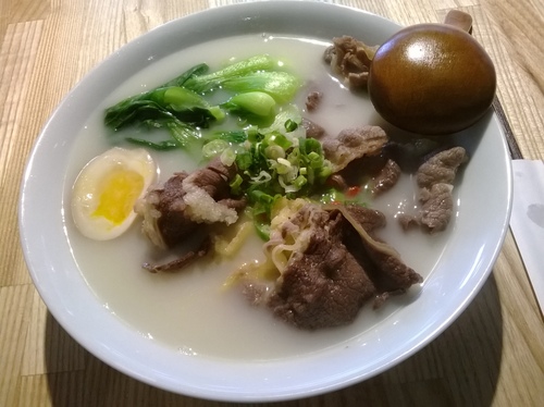 方屋(Found House):廢棄工廠翻新!熱食CP>輕食的餐廳~方屋