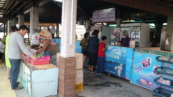 蚵殼島:【屏東旅遊】大鵬灣之蚵殼島