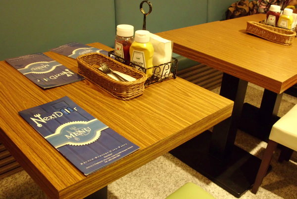 鄰居家 NEXT DOOR：【台北．永康街】鄰居家NEXT DOOR-「香味撲鼻義大利麵上桌」