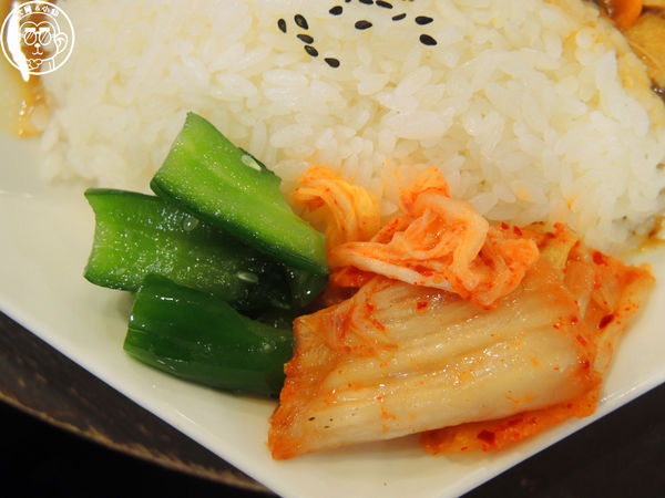 小春日和 動物雜貨:呷飽祙【台北松山・小春日和】結合寵物美容的複合式咖啡廳