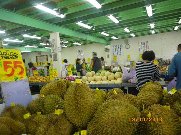 海口水果平價中心：好吃的榴槤˙難以抗拒的香氣