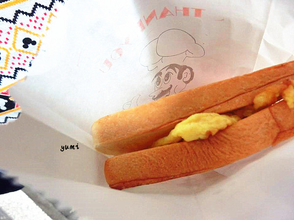 武廟古早味炭烤三明治：【台南食記】食尚玩家推薦!獲選十大美食英雄~古早味美食@武廟阿嬤炭烤土司