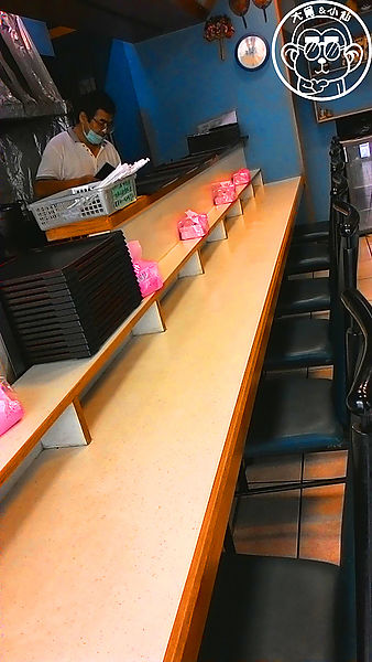 向日葵 咖哩飯豬排專賣店:呷飽祙【台中西區・向日葵日式定食】正統日式咖哩底家啦