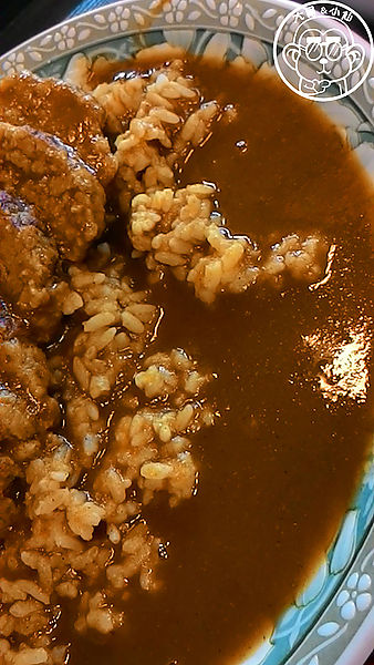 向日葵 咖哩飯豬排專賣店:呷飽祙【台中西區・向日葵日式定食】正統日式咖哩底家啦