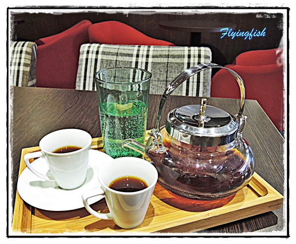 魚缸珈琲 Coffish：✜ 精品咖啡＋讓人打從心裏幸福起來滴療癒系甜點 －「魚缸咖啡 Coffish」 (*￣︶￣*)