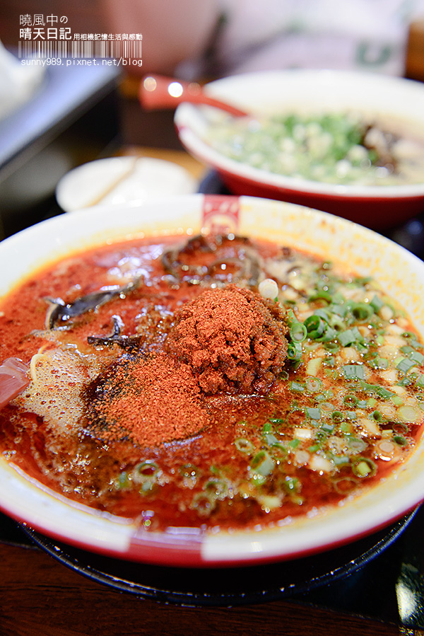 ラーメン凪 Ramen Nagi 豚骨拉麵(天母店)：【凪NAGI】進階班豚骨拉麵 叉燒大片嚇死人