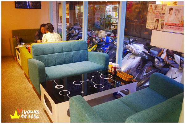 鄰居家 NEXT DOOR：台北大安區｜永康街內的美式料理餐廳『鄰居家 NEXT DOOR』 東門站 象山線 商業午餐 早午餐 漢堡 義大利麵 素食 慶生 Taipei Food Eat