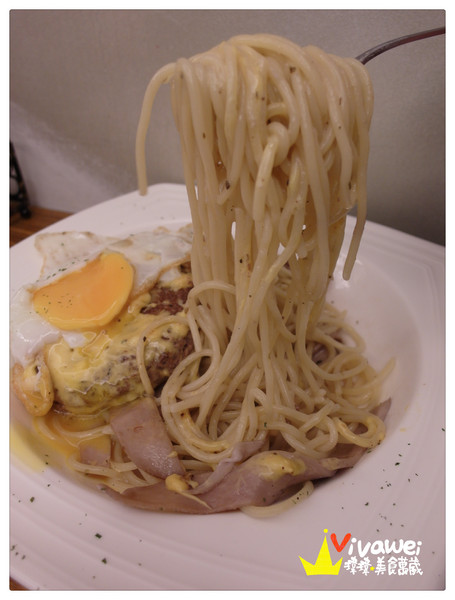 鄰居家 NEXT DOOR：台北大安區｜永康街內的美式料理餐廳『鄰居家 NEXT DOOR』 東門站 象山線 商業午餐 早午餐 漢堡 義大利麵 素食 慶生 Taipei Food Eat