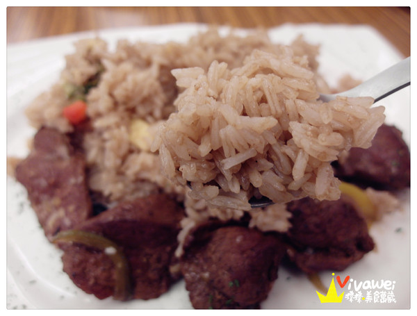 鄰居家 NEXT DOOR：台北大安區｜永康街內的美式料理餐廳『鄰居家 NEXT DOOR』 東門站 象山線 商業午餐 早午餐 漢堡 義大利麵 素食 慶生 Taipei Food Eat