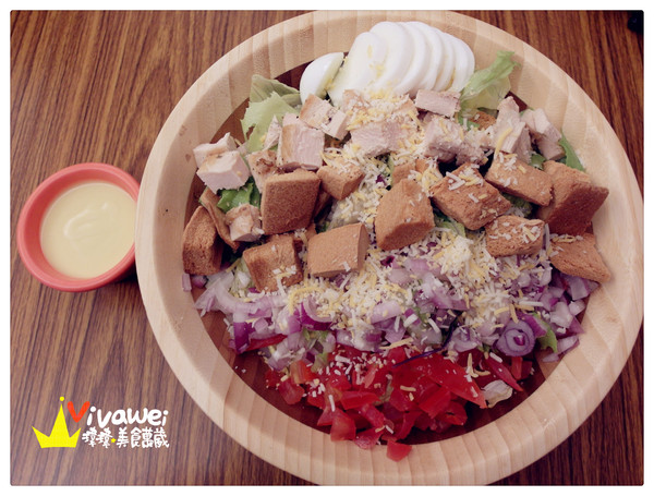 鄰居家 NEXT DOOR：台北大安區｜永康街內的美式料理餐廳『鄰居家 NEXT DOOR』 東門站 象山線 商業午餐 早午餐 漢堡 義大利麵 素食 慶生 Taipei Food Eat