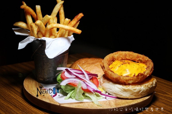 鄰居家 NEXT DOOR:全日早午餐『鄰居家 NEXT DOOR』聊天/聚餐的好地方