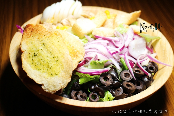 鄰居家 NEXT DOOR:全日早午餐『鄰居家 NEXT DOOR』聊天/聚餐的好地方