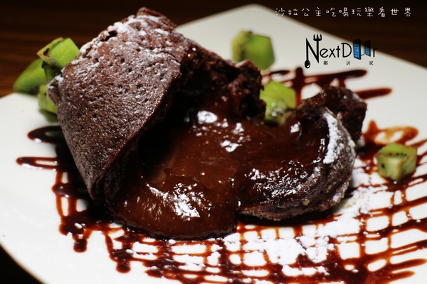 鄰居家 NEXT DOOR:全日早午餐『鄰居家 NEXT DOOR』聊天/聚餐的好地方