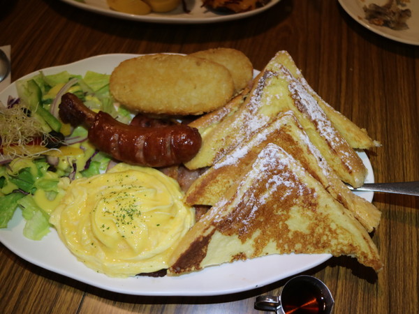 鄰居家 NEXT DOOR:【台北美食】超好吃美式鄰居家NEXTDOOR永康店@捷運東門站