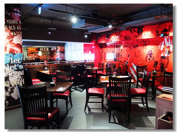 T.G.I.Friday's 星期五美式餐廳(古亭店)：【台北市】TGI FRIDAYS星期五美式餐廳-生日聚餐的新選擇